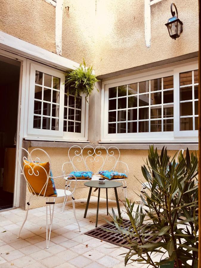 L'Amantine Chambres D'Hotes Et Gite 부르주 외부 사진