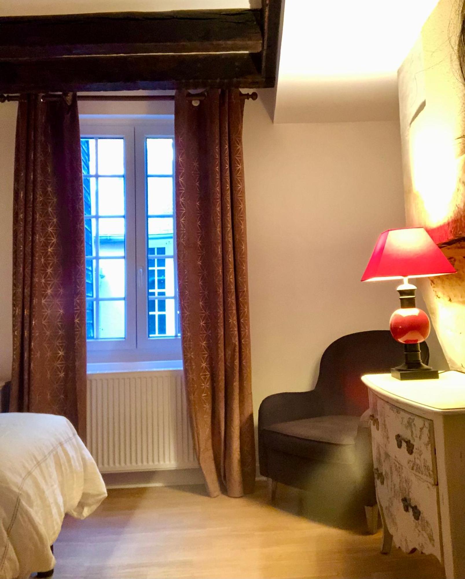 L'Amantine Chambres D'Hotes Et Gite 부르주 외부 사진